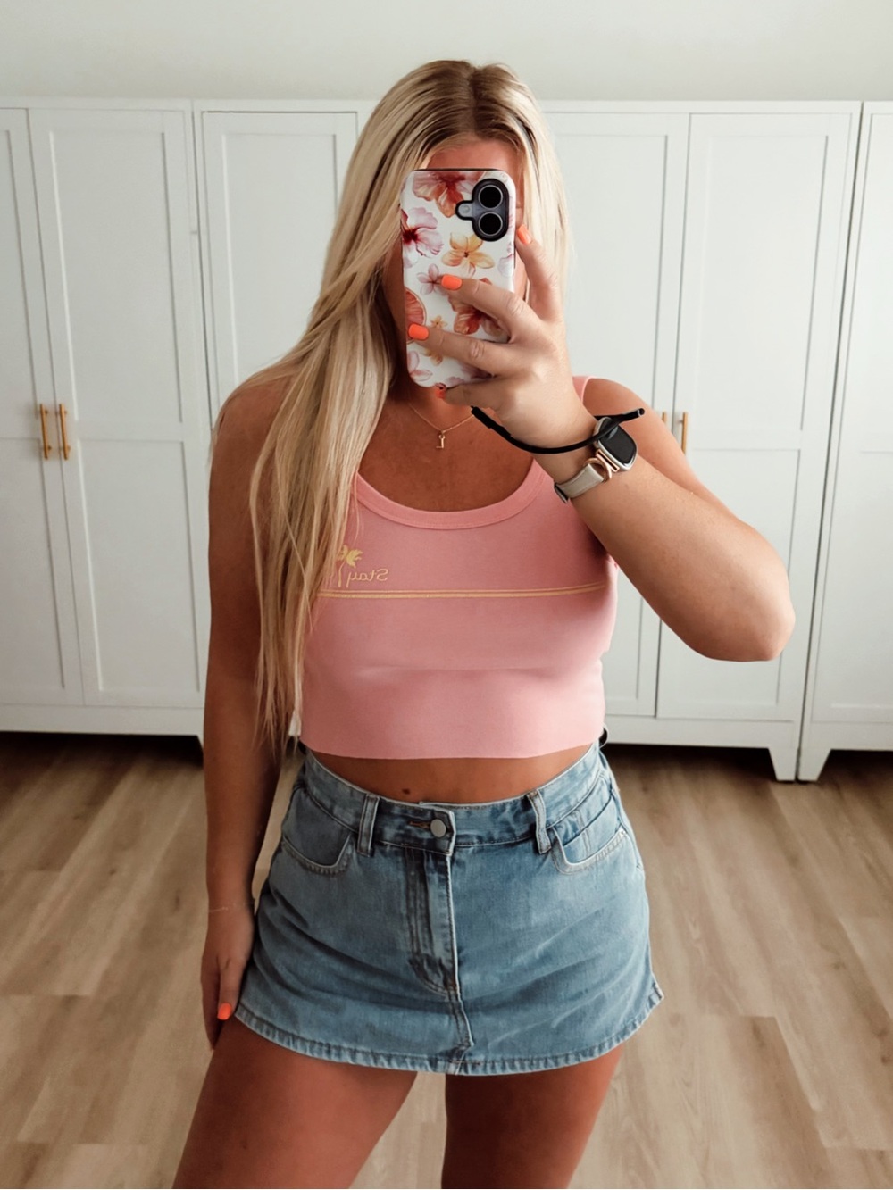 🆕 NWT BILLABONG stay golden pink and yellow crop top